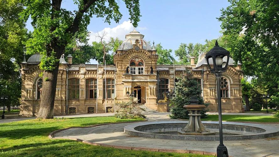 Ветер Востока: прогулка по окрестностям Ташкента