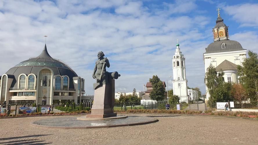 Автобус| Сокровища Тулы: от кремля до пряника