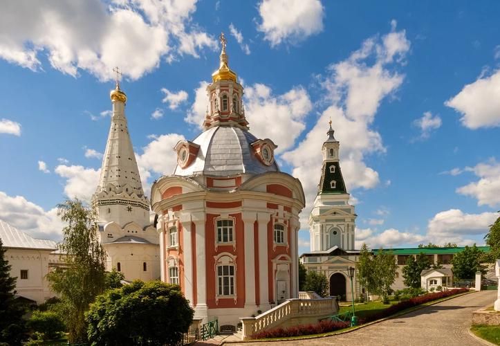 Вдохновение на берегах Днепра: Тенишева, Глинка и их эпоха