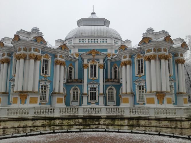 Новогоднее путешествие по следам Романовых: дворцы, сады и тайны 5 дней