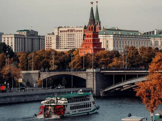 Поезд | Москва классическая 3 дня из Казани 2025