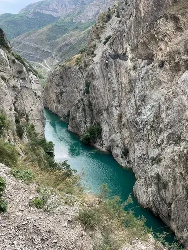 Яркое погружение в Дагестан: лезгинка, кухня, горы и море
